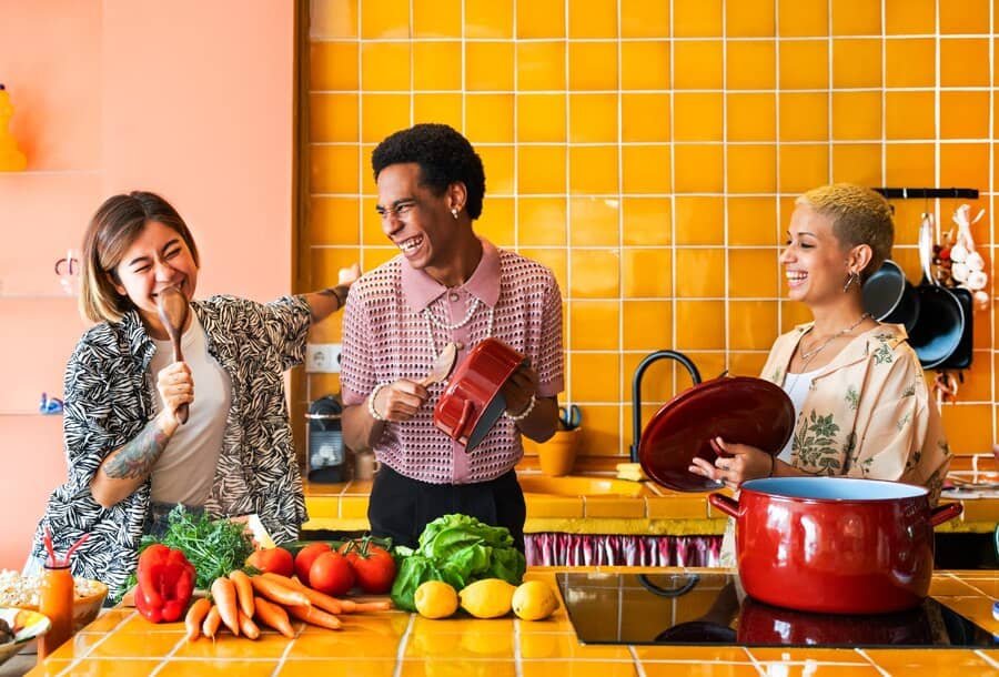 Have a jam session over the sink!